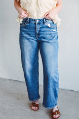 Lucy Medium Wash Barrel Jean