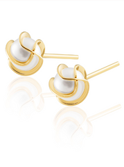Pearl Accent Studs