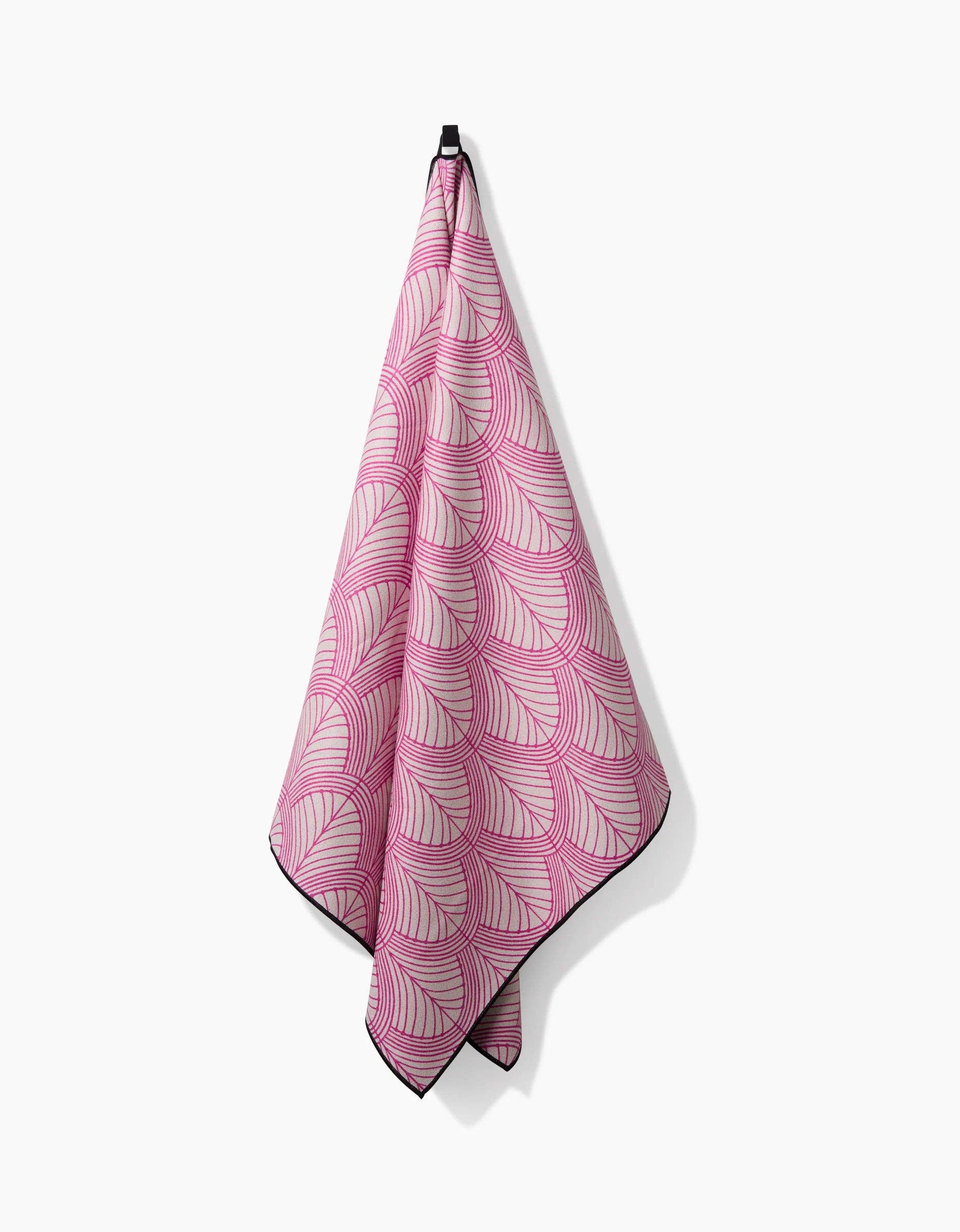 Jaskin Beach Towel