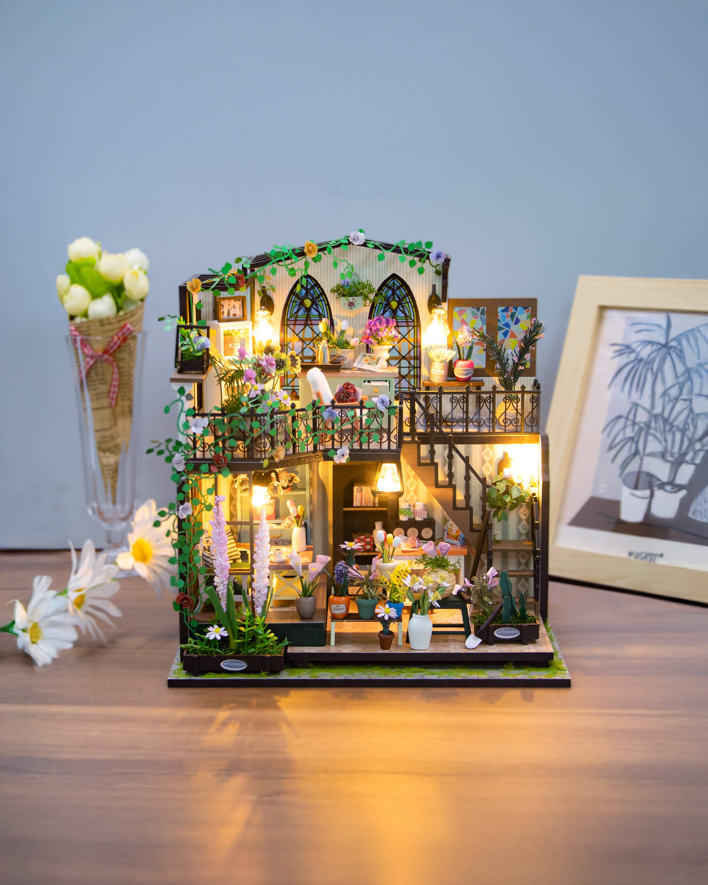 Miniature House Kit: Garden Loft