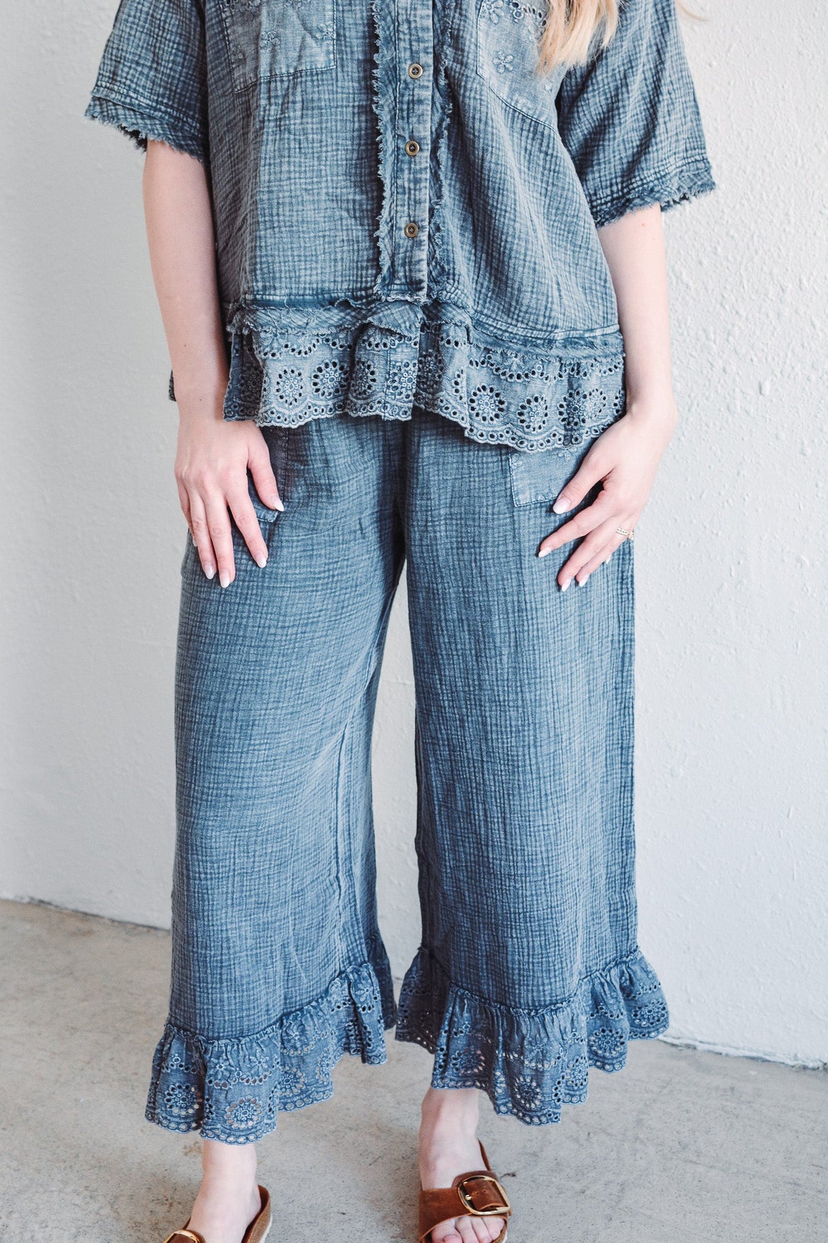 Gauze Charcoal Pants