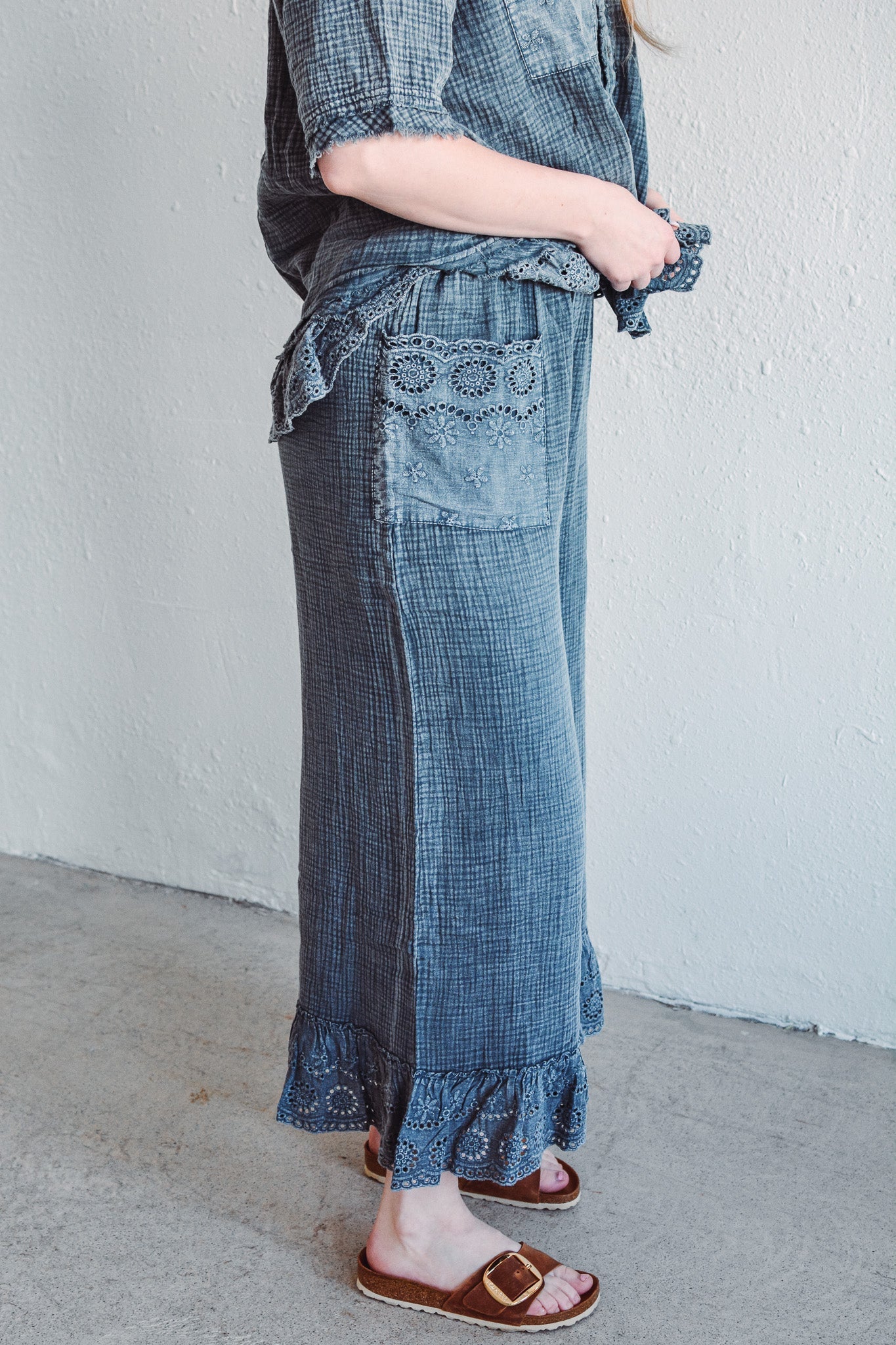 Gauze Charcoal Pants