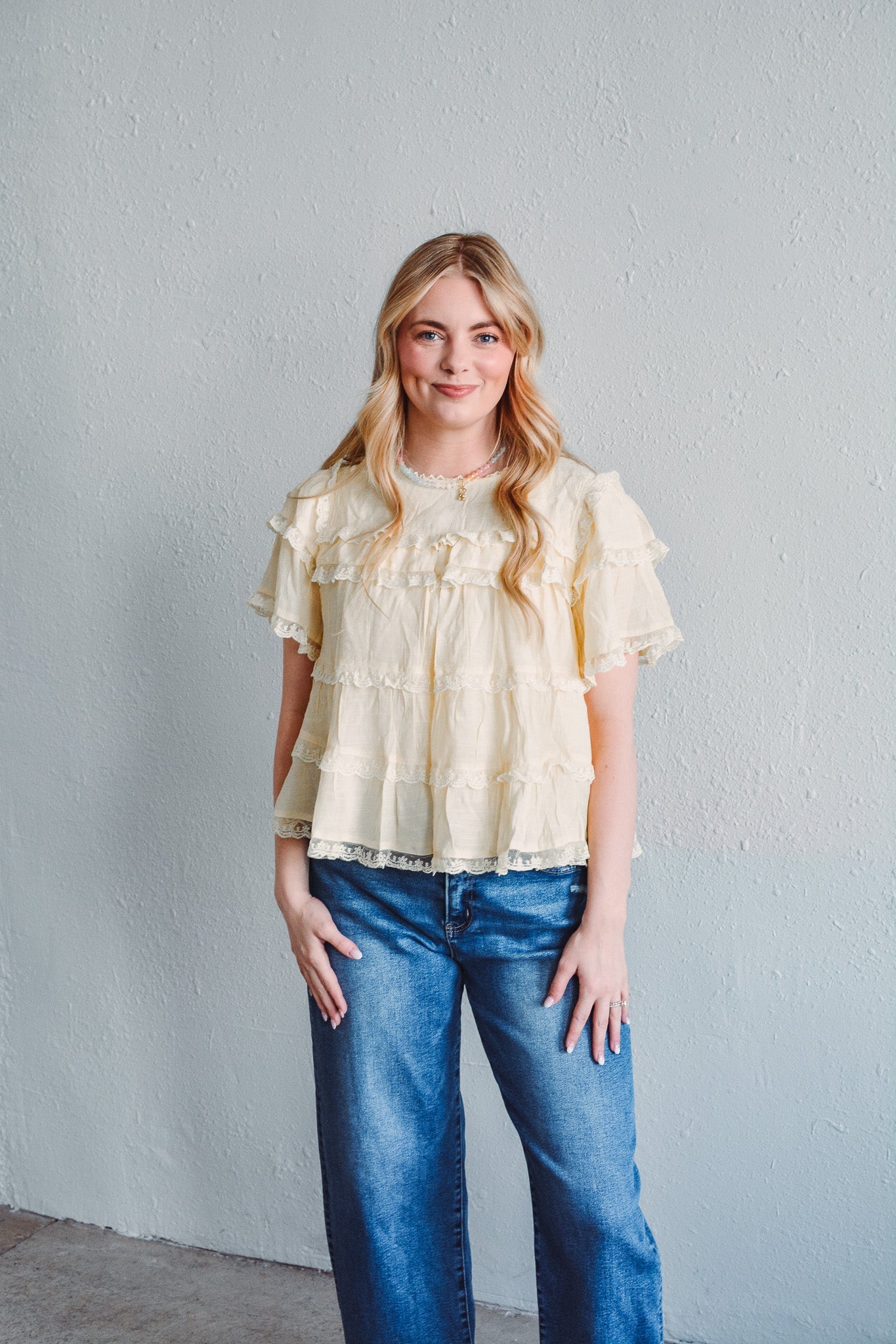 Lucy Medium Wash Barrel Jean