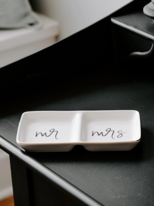 Mr & Mrs Wedding Dish