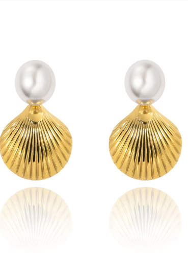 Pearl Dangle Earrings