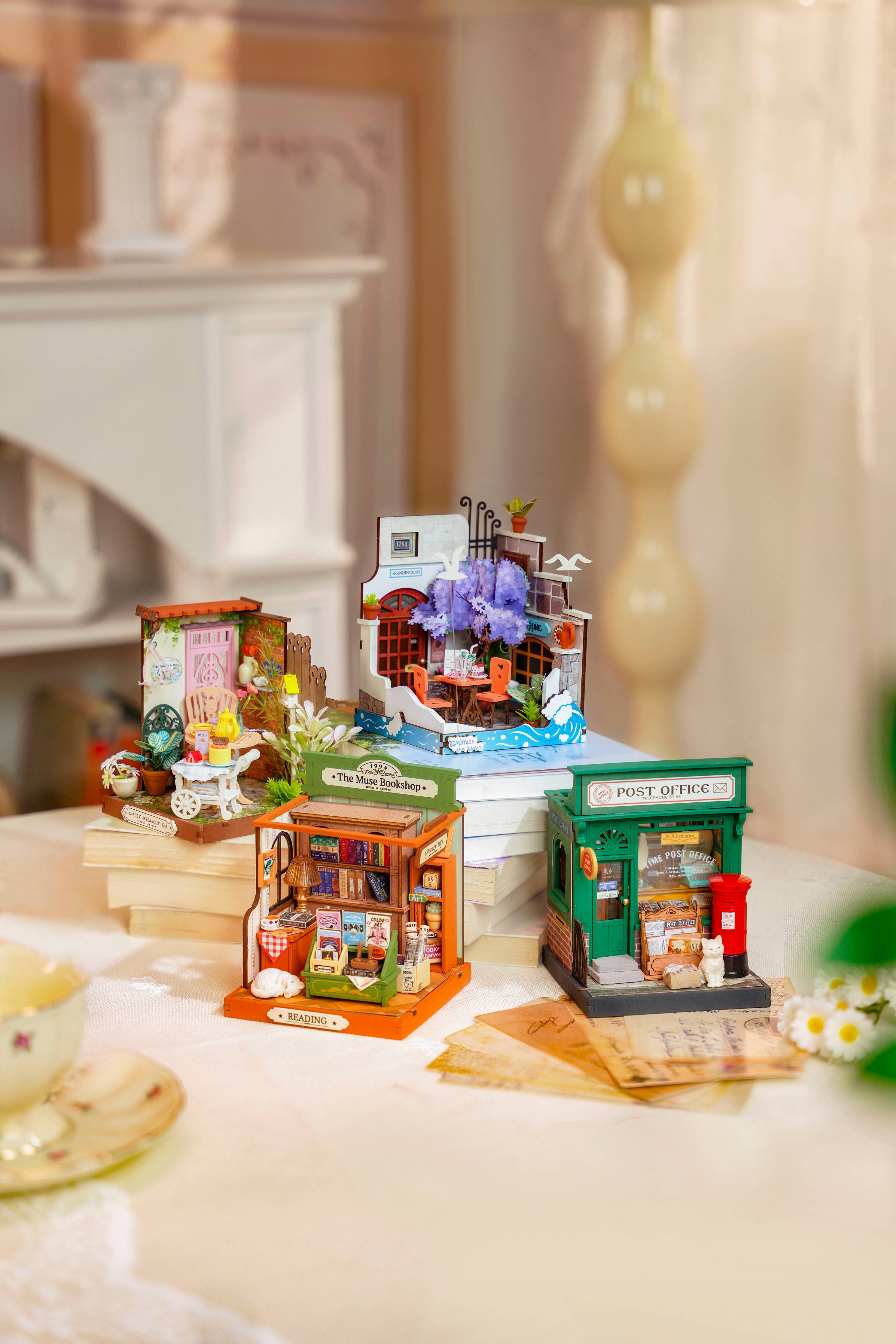 Miniature House Kit: Century Post Office