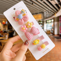 Girly Kid Clips